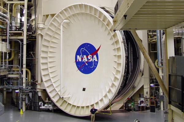 NASA's Apollo-Era Test Chamber Now James Webb Telescope Ready - Dynavac